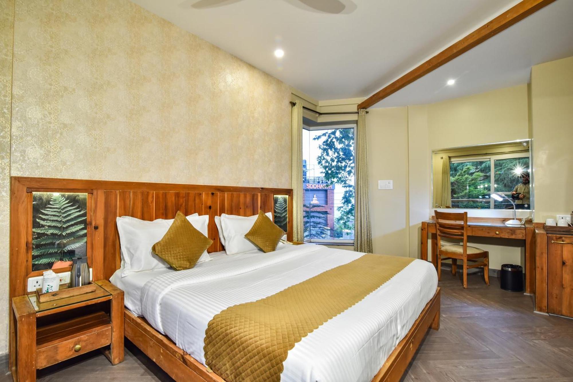 ดีส์ คาซา Hotel แมคลอยด์กันจ์ ภายนอก รูปภาพ
